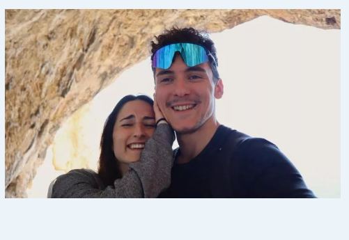 La fidanzata del ragazzo annegato a Tenerife: “Soccorsi in ritardo”