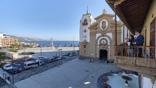 Maquillage per la Plaza de la Patrona de Canarias a Candelaria