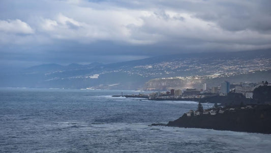 Tempo nuvoloso oggi a Tenerife