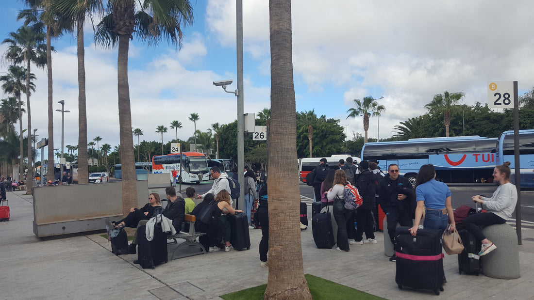 Tassa di 1 euro per i turisti per combattere la povertà nelle Isole Canarie