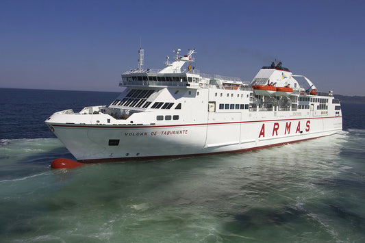 Una nave per trasferire a Tenerife i migranti arrivati a El Hierro