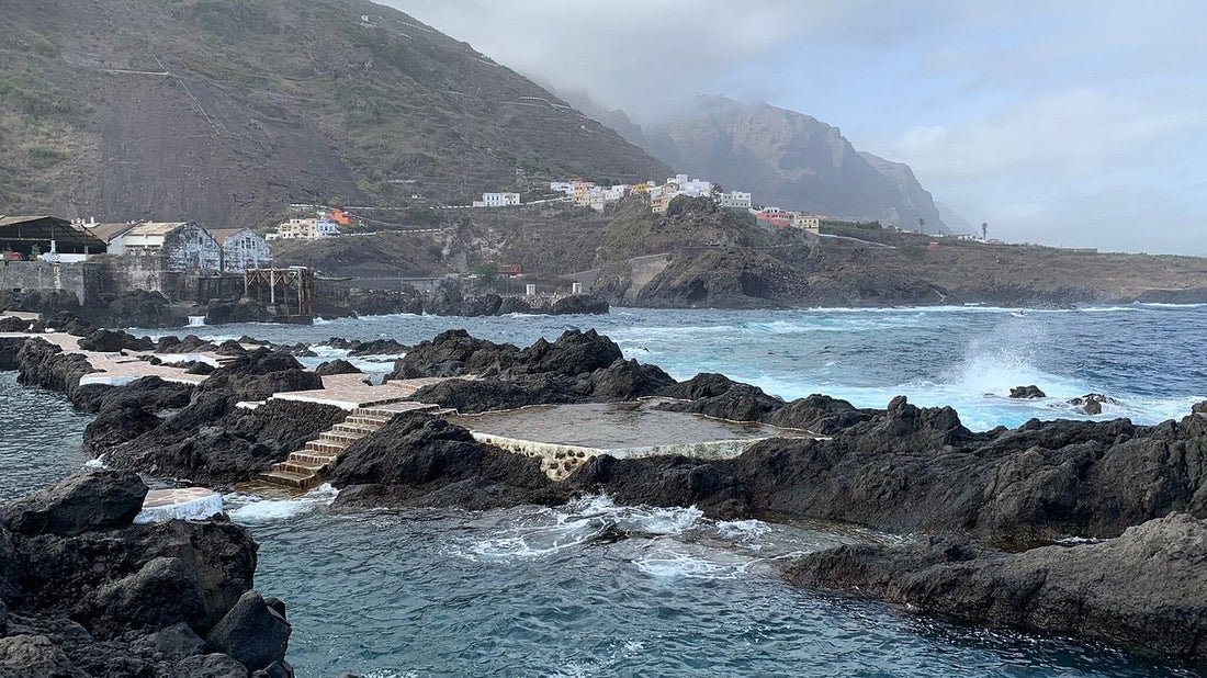 Ancora cielo nuvoloso a Tenerife