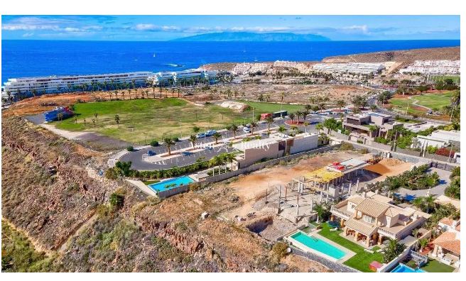 Ad Adeje c'è la via più cara delle Canarie con una villa da 13 milioni