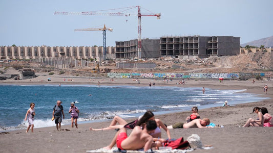 Le Isole Canarie perdono quattro chilometri di costa ogni anno