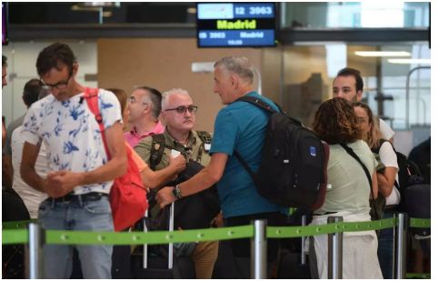 Tre aeroporti delle Canarie potrebbero cambiare i loro orari