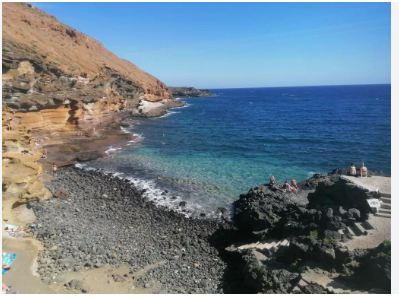 La caletta quasi segreta a Tenerife che sembra un'oasi paradisiaca