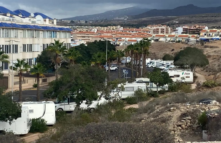 Ashotel contro la sosta selvaggia di camper sulle strade pubbliche