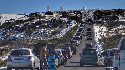 Si vieterà l'accesso al Teide alle auto in determinate ore.