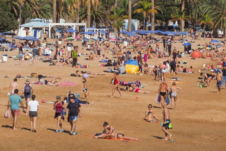 Buone notizie per Tenerife: temperature e calima in calo