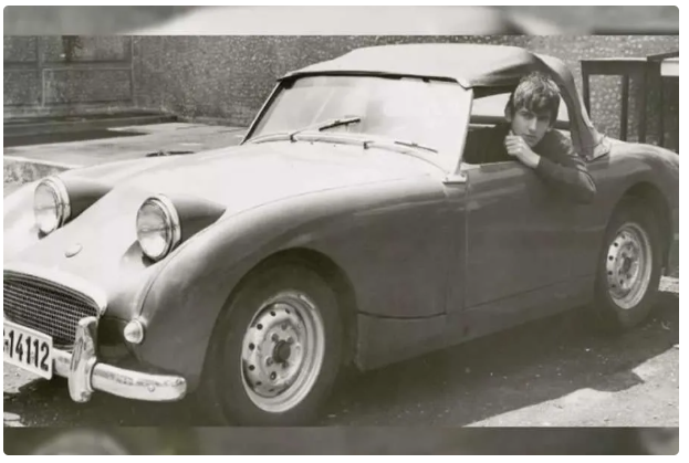 La Austin Healey dei Beatles torna al Teide dopo più di 60 anni