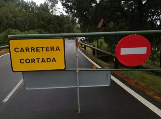 Diverse strade a Tenerife sono chiuse a causa della tempesta Emilia