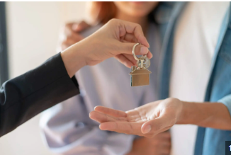 In Canaria nuova regola: 12 anni di residenza per case popolari