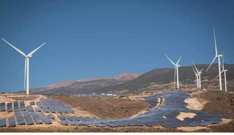 Arona il mega-impianto fotovoltaico tra dubbi sull’impatto ambientale
