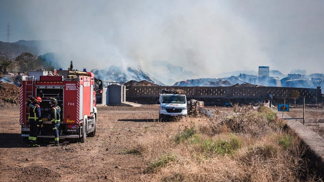 Spento l'incendio all'impianto di compostaggio di Arona