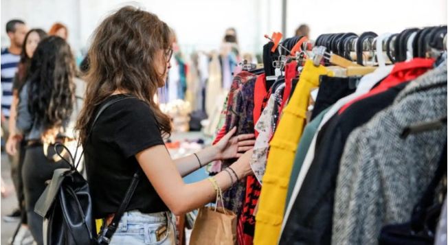 Fine settimana al mercatino più chic di Tenerife:capi firmati a 1 euro