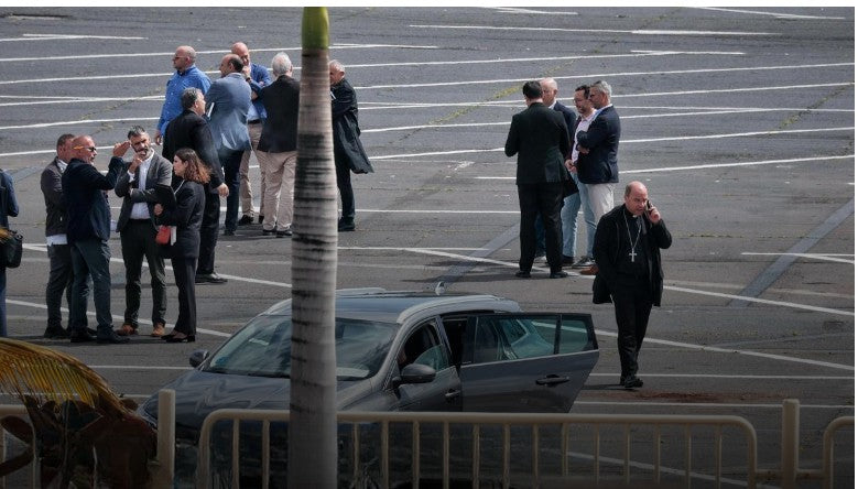 Vaticano ispeziona il porto di Tenerife per il viaggio papale