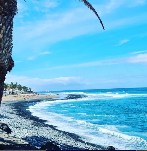 Scompaiono le nuvole cieli sereni a Tenerife