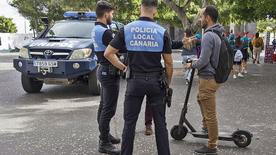 Adeje approva la nuova legge suI monopattini elettrici