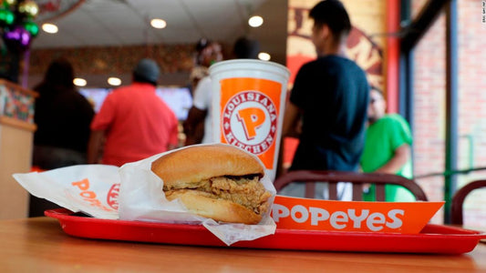 Nuovo Popeyes a Tenerife: pollo gratis ai primi 50 clienti.